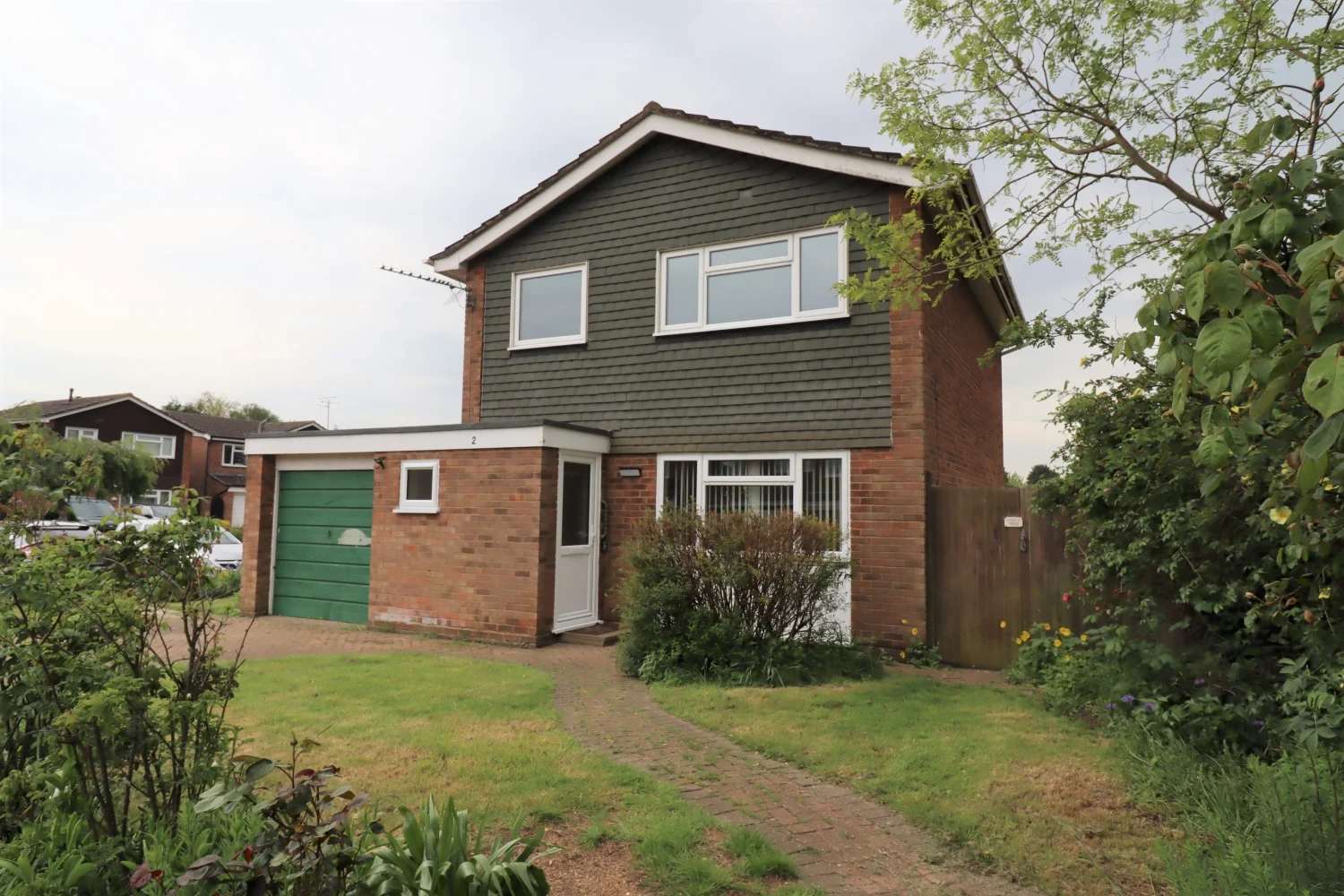 Temple Close, Bletchley, Milton Keynes, Buckinghamshire, MK3 7RG