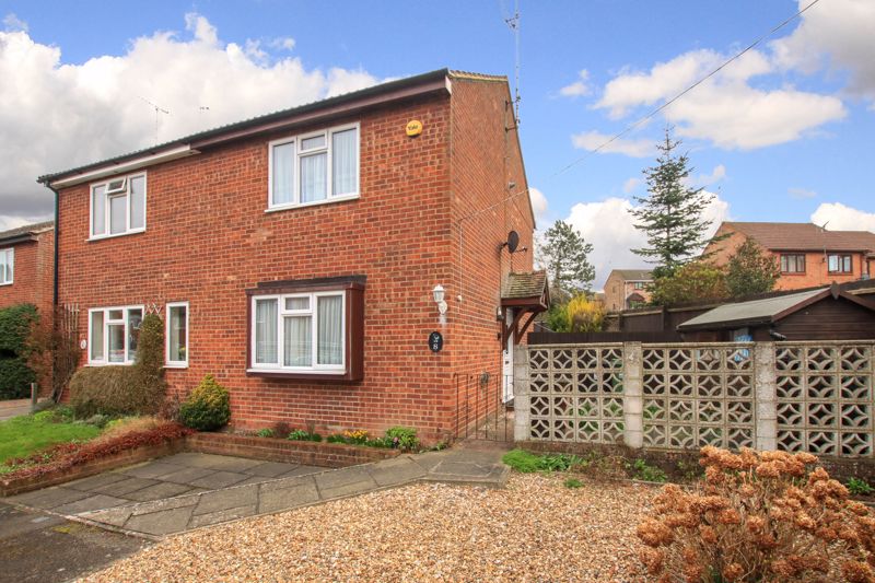 Mill Gardens, Tring Michael Anthony Estate Agents