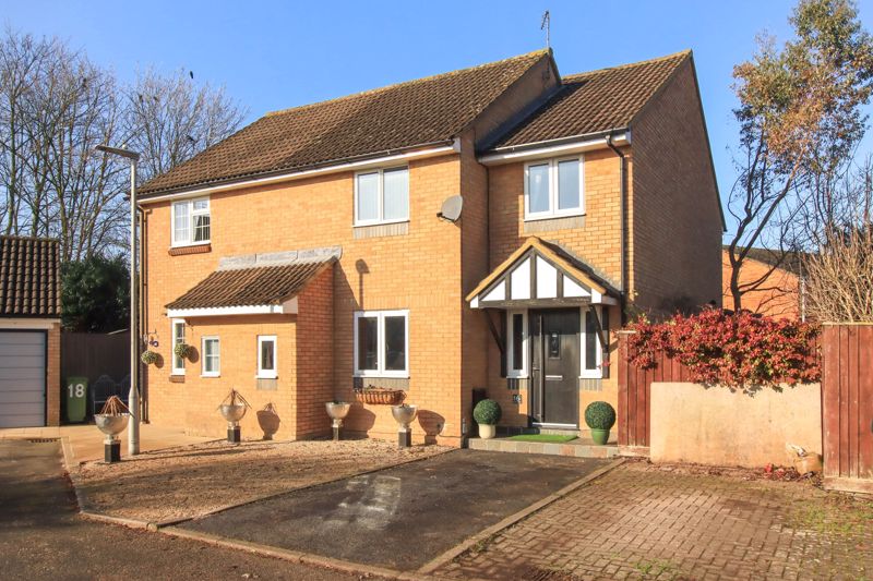 Gwynne Close, Tring Michael Anthony Estate Agents