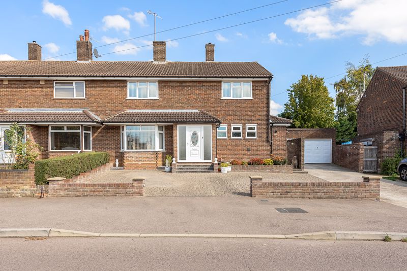 Highbarns, Hemel Hempstead Michael Anthony Estate Agents