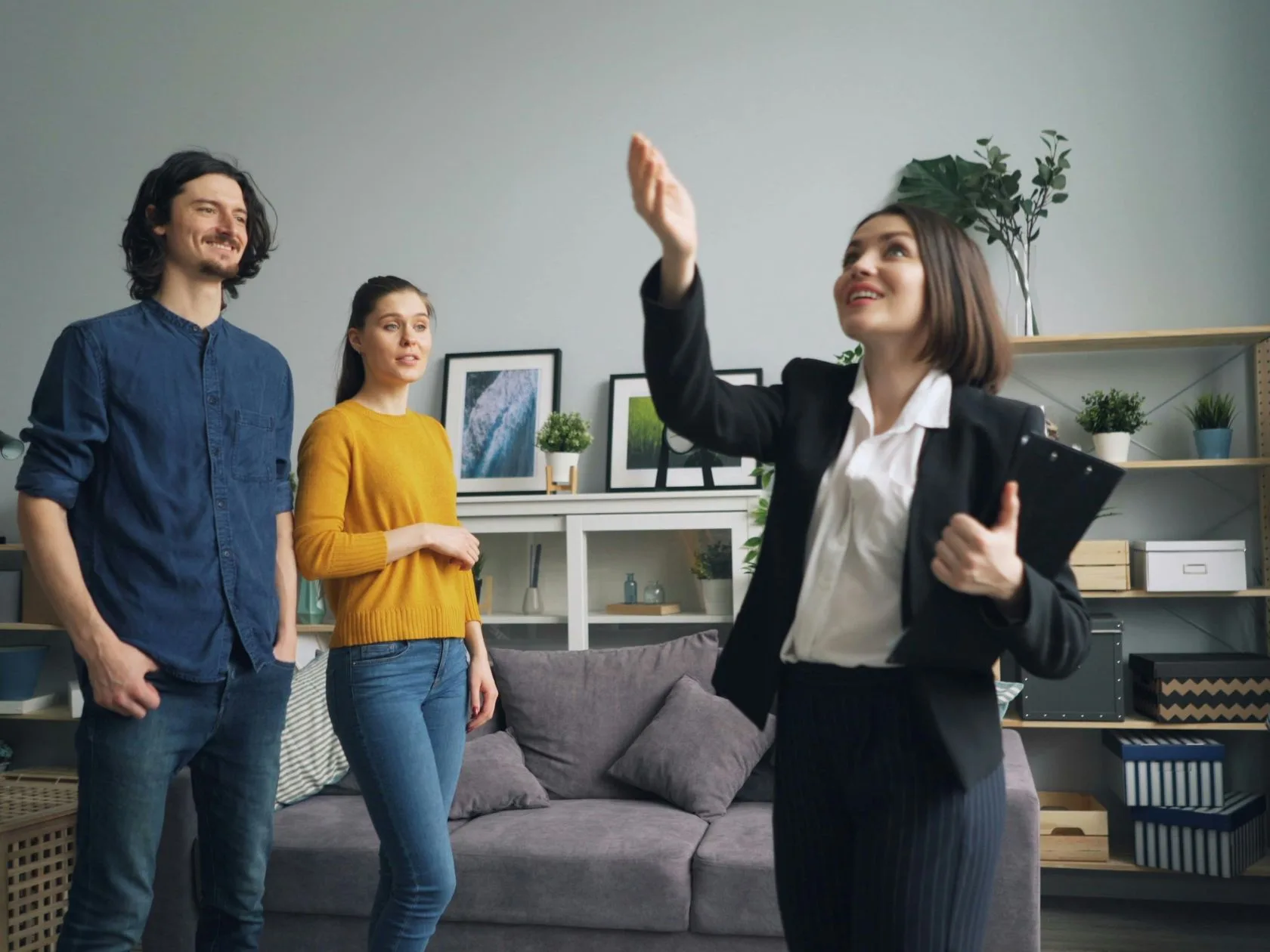 How to Choose an Estate Agent When Selling Your Home