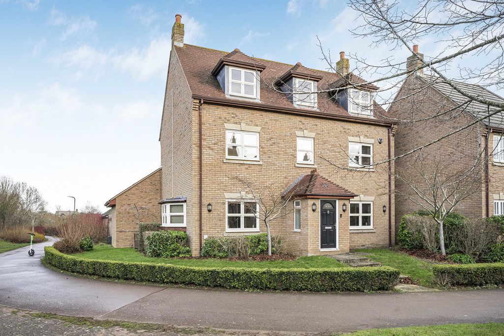 Wickstead Avenue, Grange Farm, Milton Keynes, Buckinghamshire, MK8 0PY
