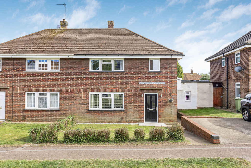 Newton Road, Bletchley, Milton Keynes, Buckinghamshire, MK3 5DH