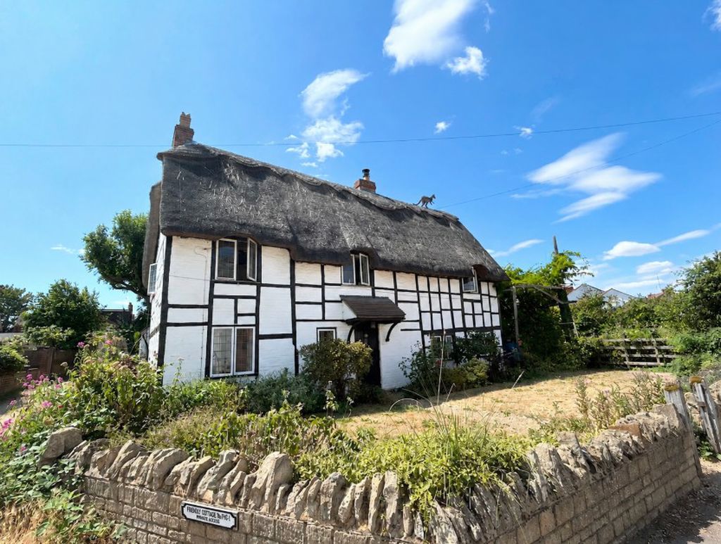 Caldecote Street, Newport Pagnell, Buckinghamshire, MK16 0BX
