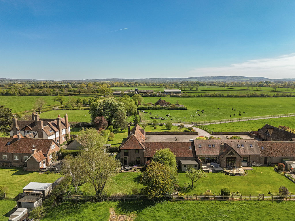 Brandon Court, Long Marston, Hertfordshire, HP23 4RA