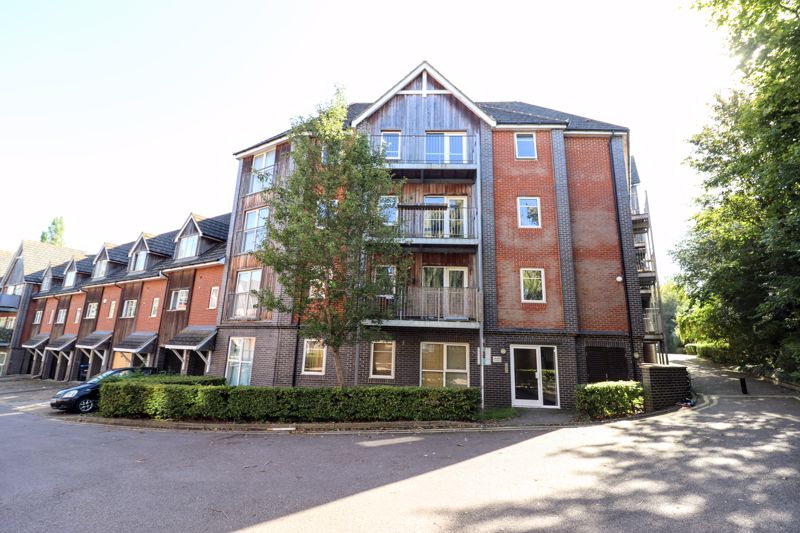 Millward Drive, Bletchley, Milton Keynes, Buckinghamshire, MK2 2BW