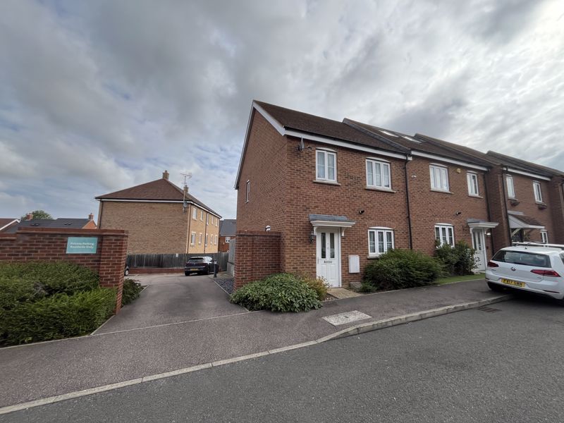 Campbell Lane, Pitstone, Buckinghamshire, LU7 9FT