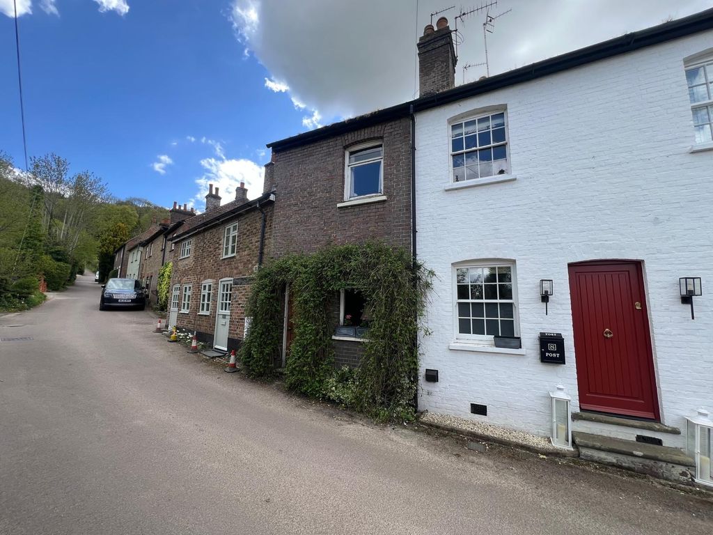 Malting Lane, Aldbury, Hertfordshire, HP23 5RH