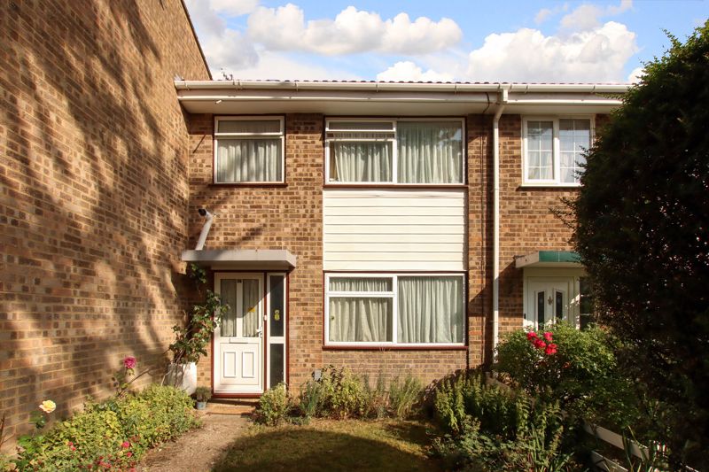 Burns Drive, Hemel Hempstead, Hertfordshire, HP2 7NR