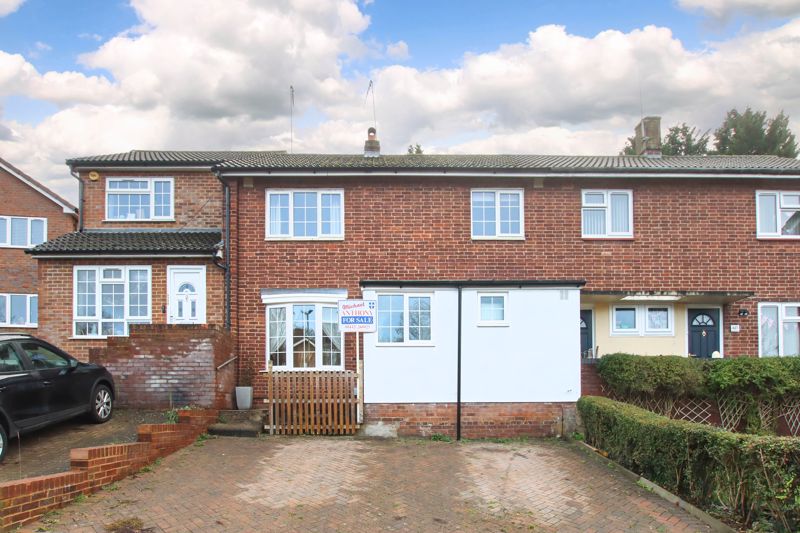 Barnacres Road, Hemel Hempstead, Hertfordshire, HP3 8JS