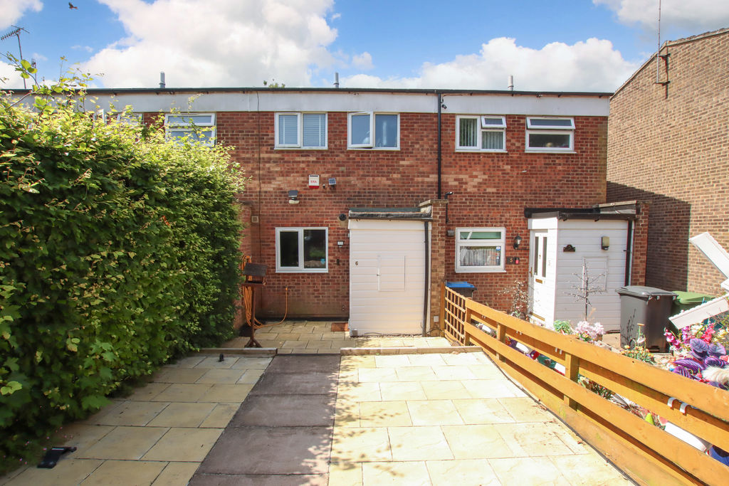 Katrine Square, Hemel Hempstead, Hertfordshire, HP2 6PF