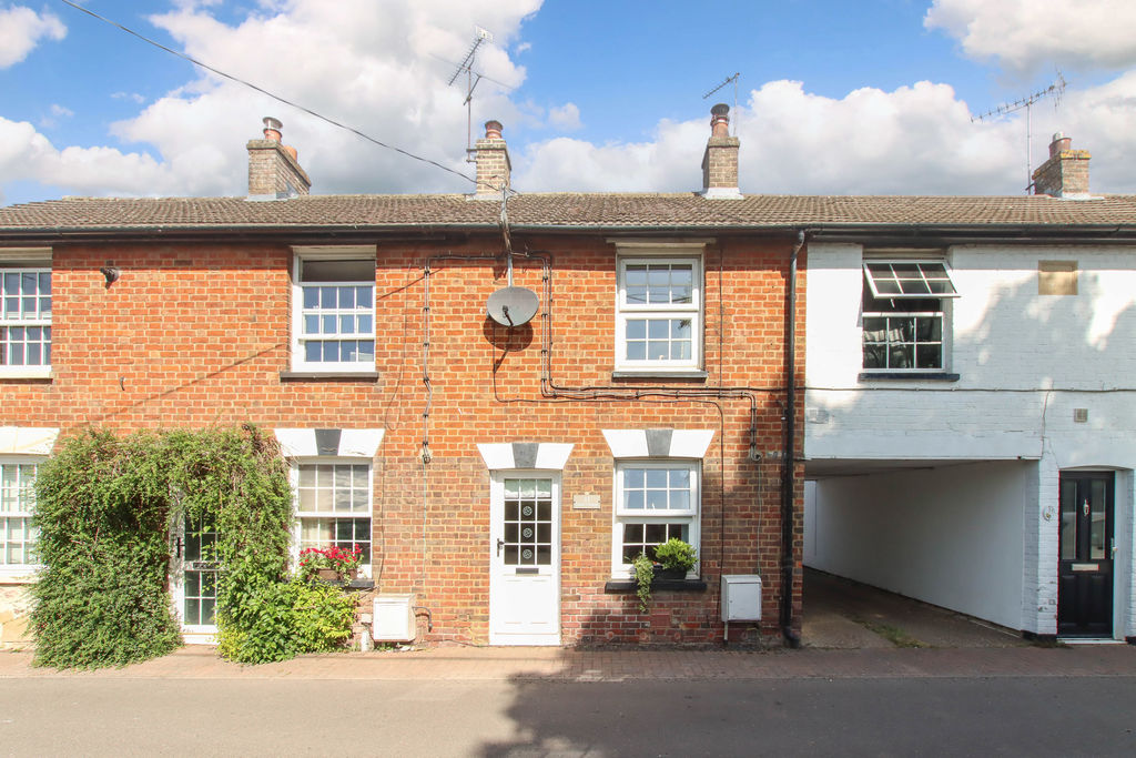 Cheddington Lane, Long Marston, Tring, Hertfordshire, HP23 4QP