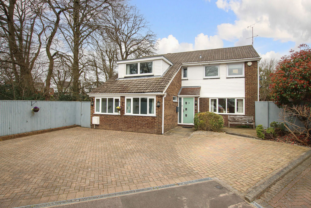 The Crofts, Hemel Hempstead, Hertfordshire, HP3 8HL
