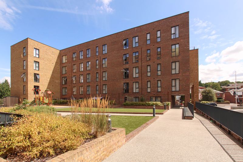 Dacorum Way, Hemel Hempstead, Hertfordshire, HP1 1EB