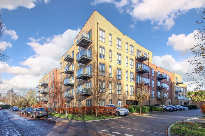 Frogmore Road, Hemel Hempstead, Hertfordshire, HP3 9GP