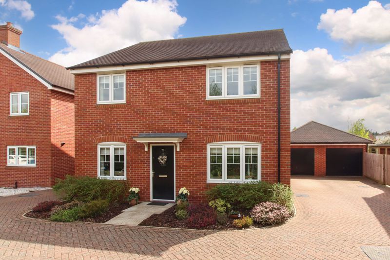 Hewgal Way, Aston Clinton, Buckinghamshire, HP22 5NP