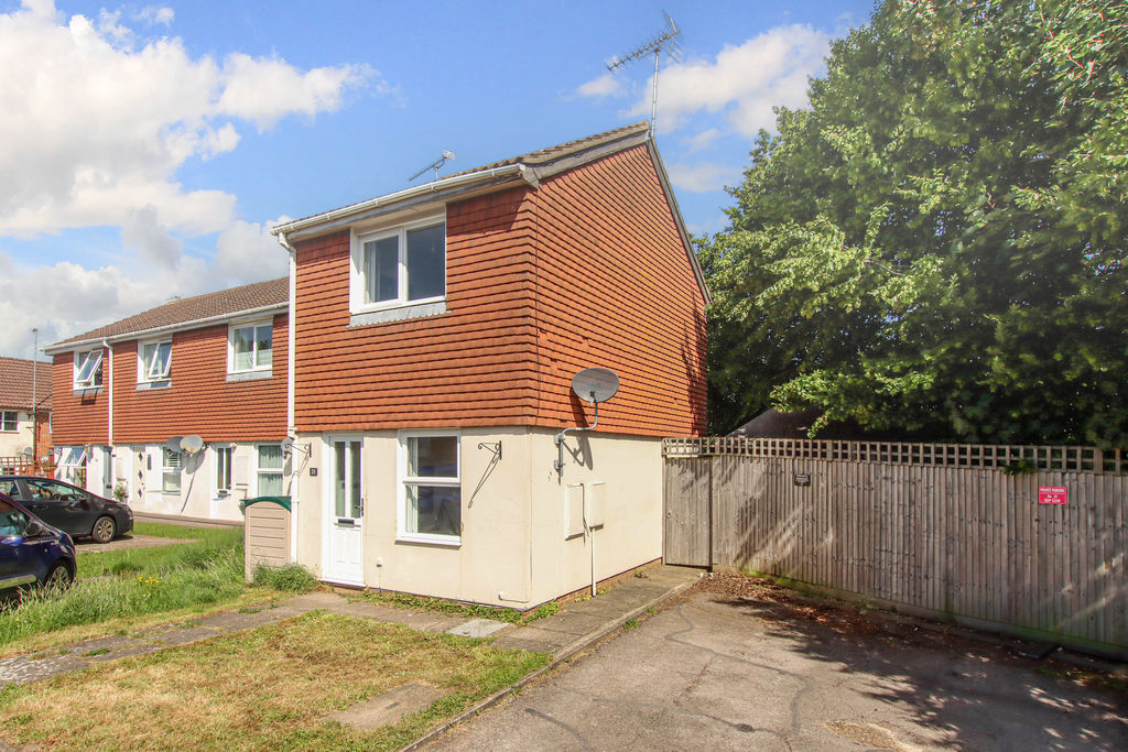 Pheasant Close, Tring, Hertfordshire, HP23 5EQ