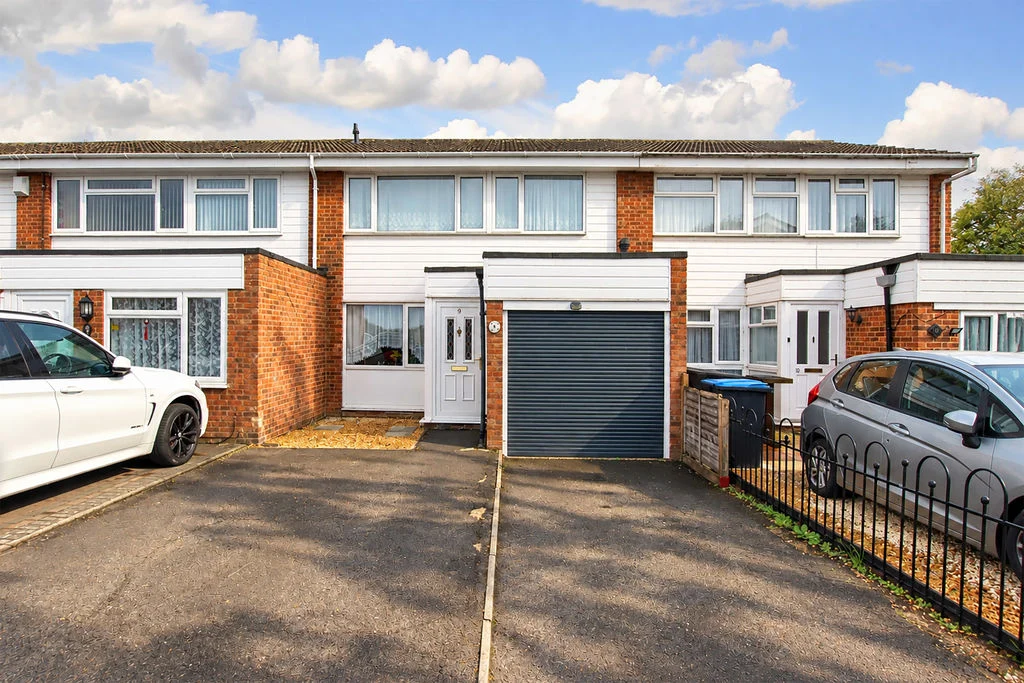 Catherine Close, Hemel Hempstead, Hertfordshire, HP2 7LN