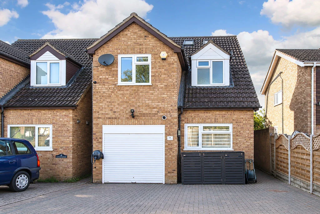 Berrymead, Hemel Hempstead, Hertfordshire, HP2 5LF