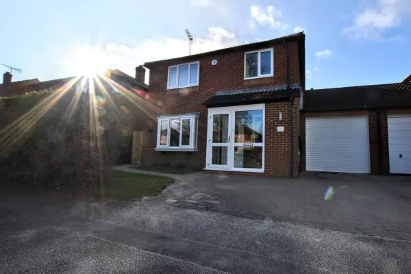 12 horton gate front_lge.jpg