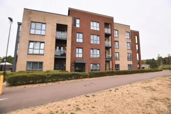 Lrg_Flat 5 Bessimer Lodge front.JPG