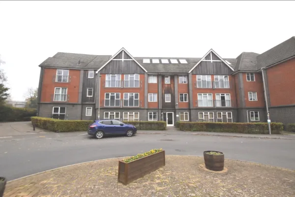 Lrg_Flat 5 Sandpiper House front.jpg