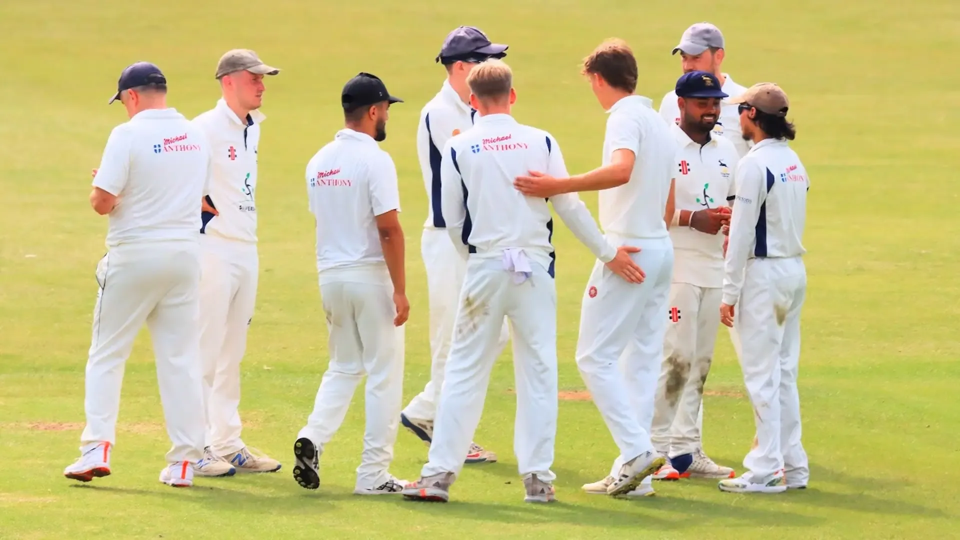 MA_Community.Still005