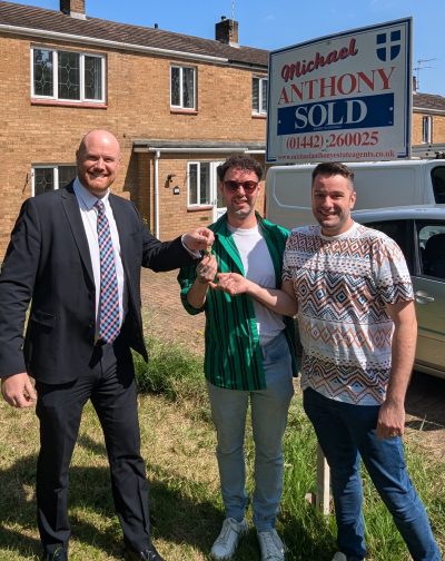 hemel key handover2 (1) 2 (1)